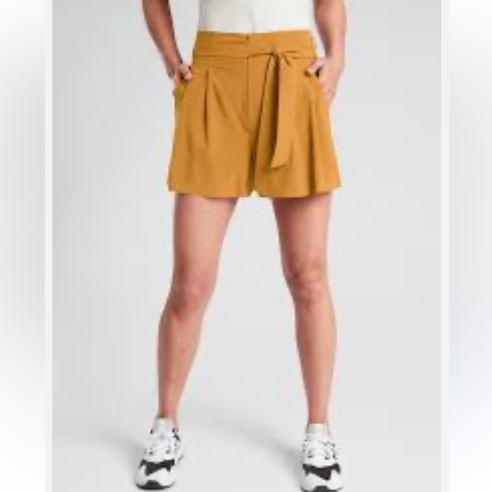 Athleta Skyline Short Short II
